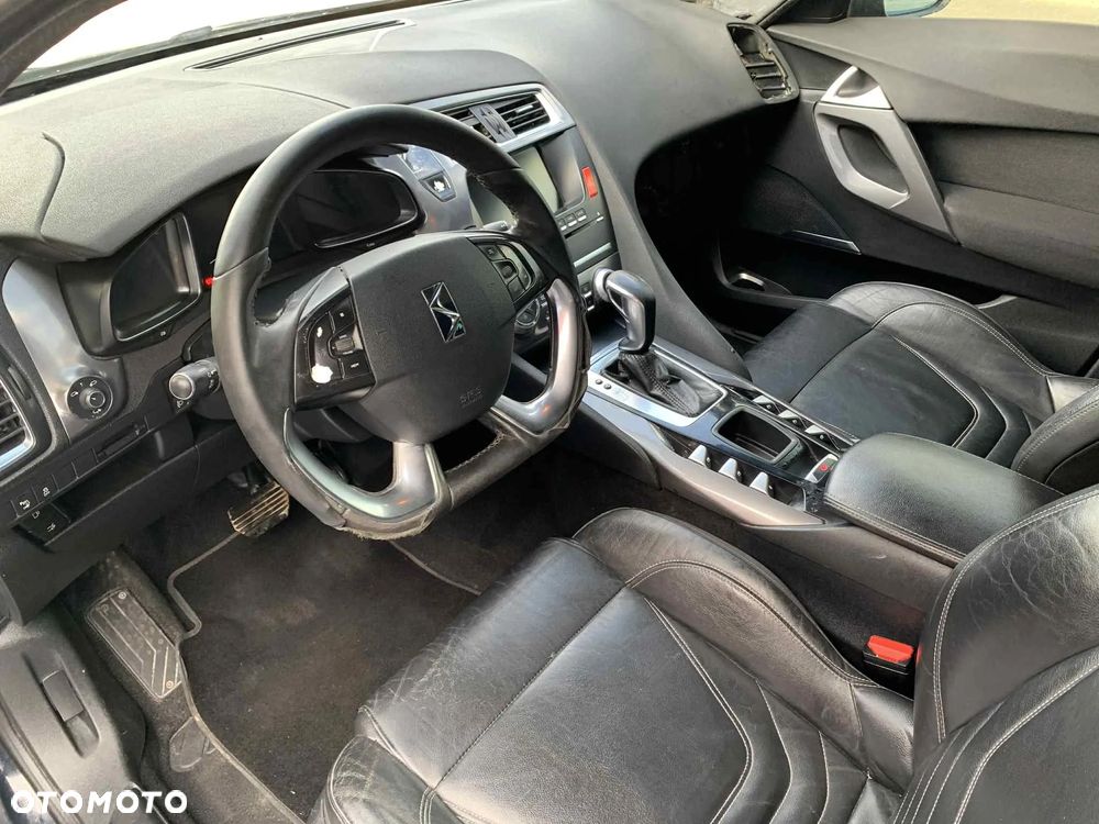 Citroën DS5 BlueHDi 120 EAT6 - 10