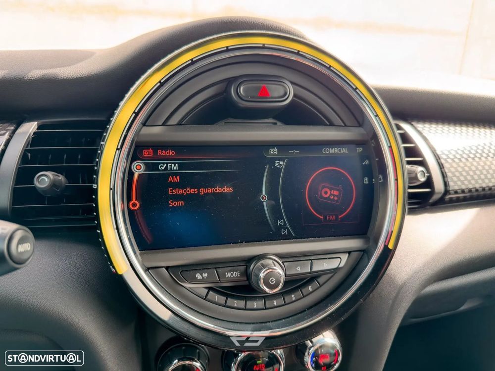 MINI 3 Portas John Cooper Works Auto Desportiva - 32