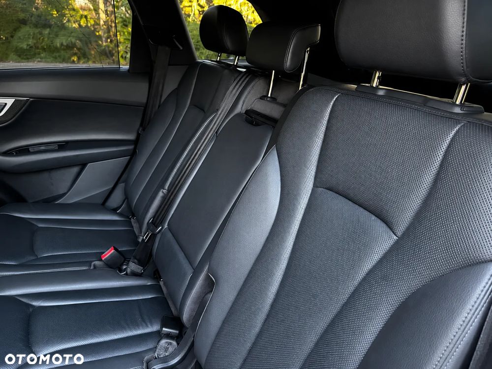 Audi Q7 3.0 TFSI Quattro Tiptronic - 17