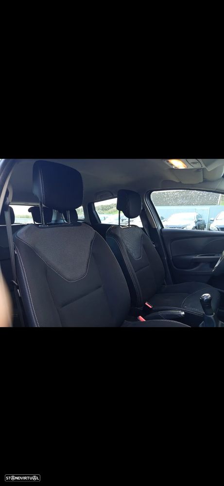 Renault Clio Sport Tourer 0.9 TCE - 36