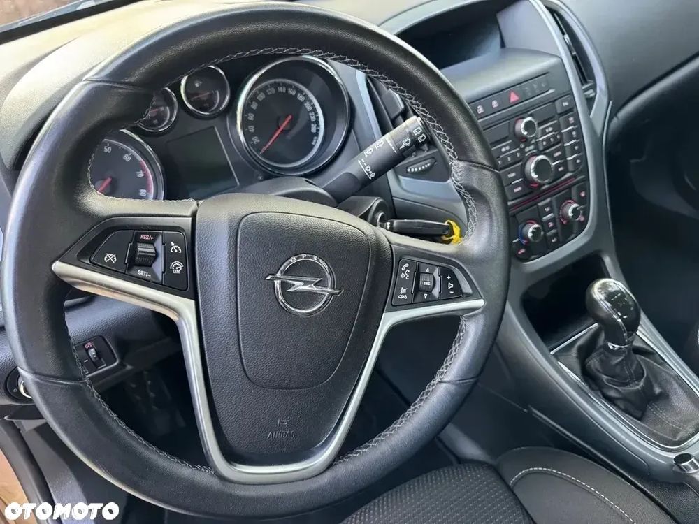 Opel Astra - 14