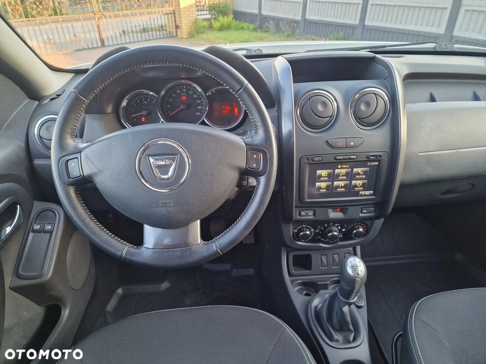 Dacia Duster 1.6 SL Garmin - 12