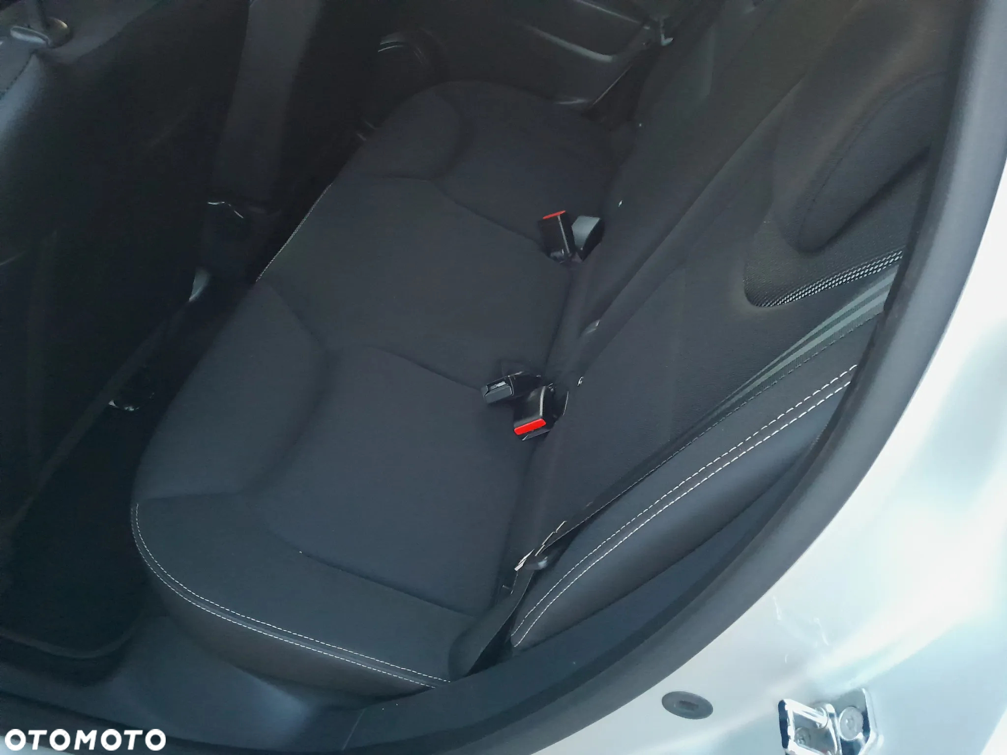 Renault Clio 1.2 TCe Alize EDC - 21
