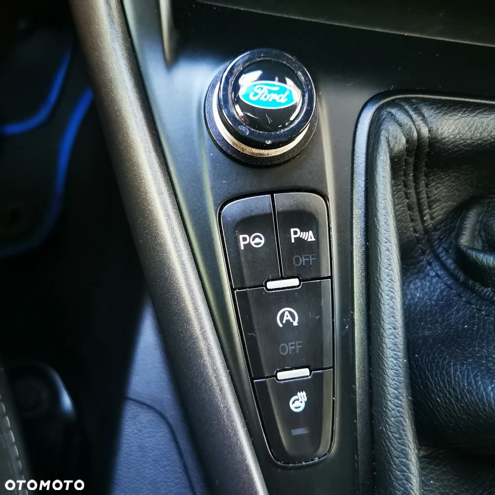 Ford Focus - 18