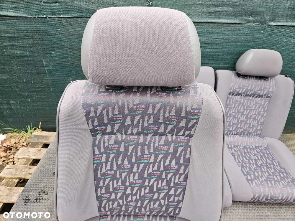 Fotele Fotel Siedzenie Kanapa Oparcie Welur Seat Cordoba I 1 Przed Lift Komplet - 17