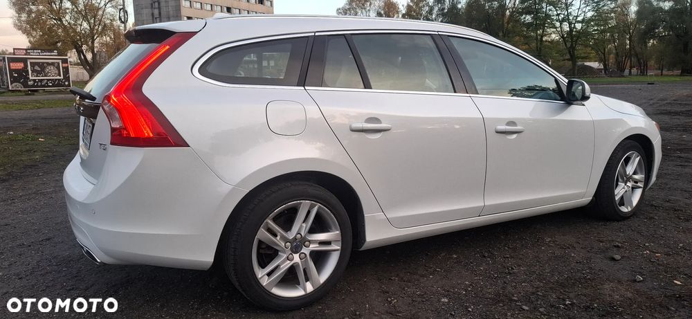Volvo V60 - 4