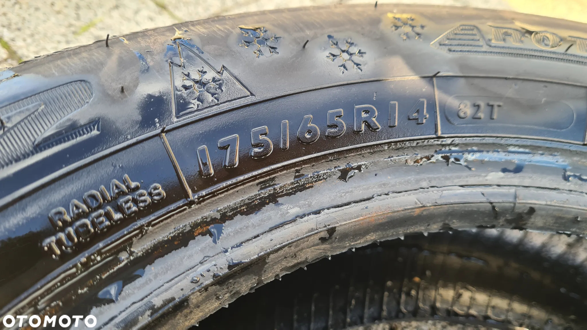 1 Sztuka Opona Zimowa 175/65R14 82T Dunlop Winterresponse 2 - 7