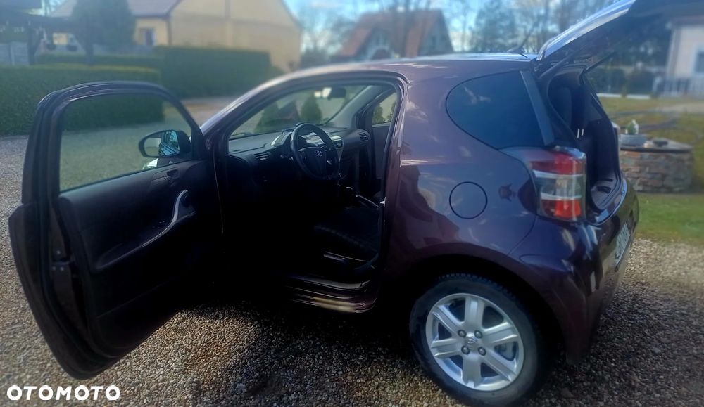 Toyota iQ 1.0 Luna CVT - 3