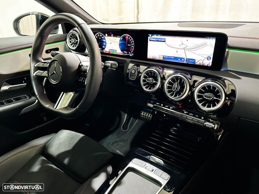 Mercedes-Benz CLA 250 e 8G-DCT AMG Line - 37