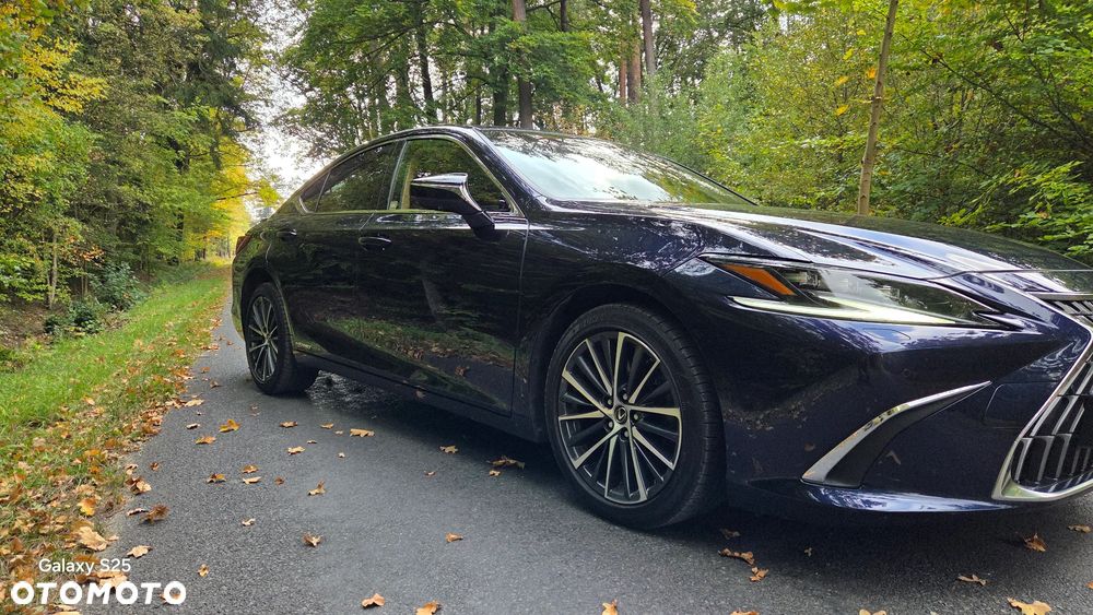 Lexus Es 2022 photo 3