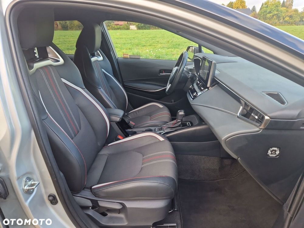 Toyota Corolla 1.8 Hybrid GR Sport - 13