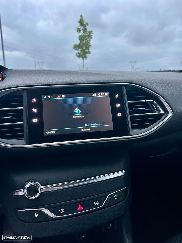 Peugeot 308 1.6 BlueHDi Style - 3