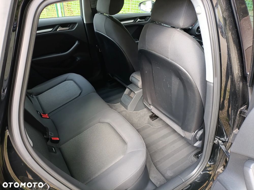Audi A3 Sportback - 14