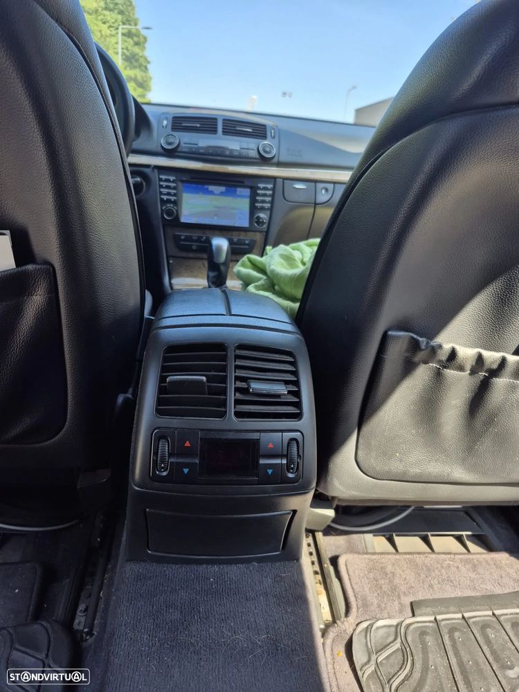 Mercedes-Benz E 220 CDi Avantgarde Aut. - 15