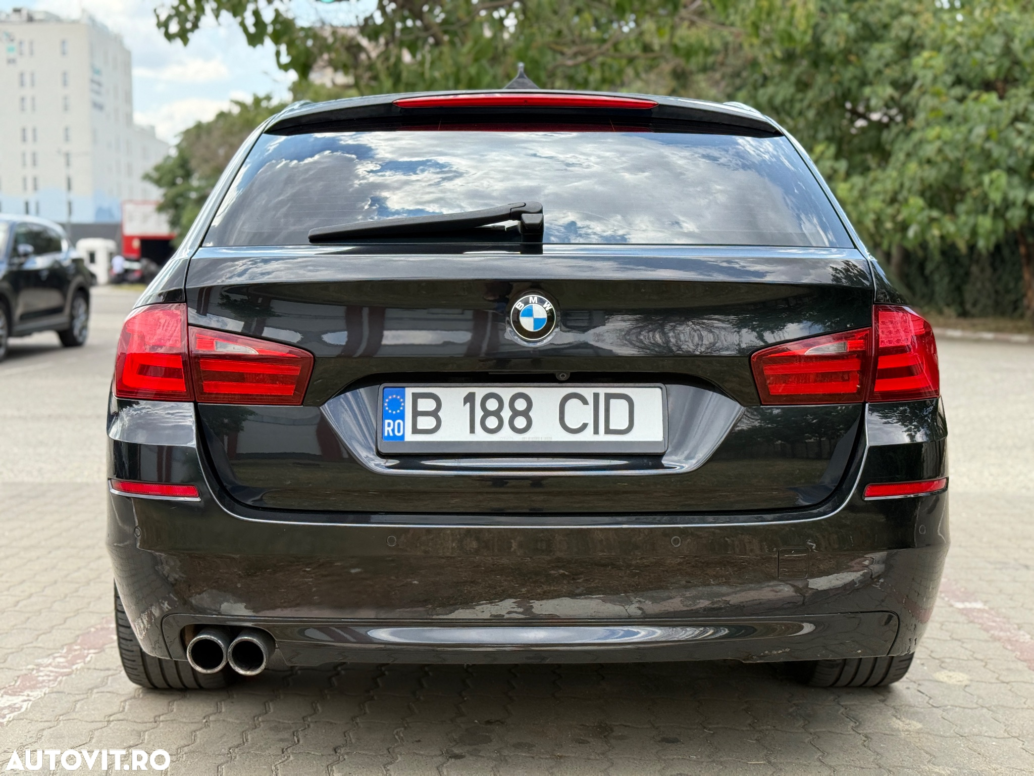 BMW Seria 5 520d xDrive Touring Aut. - 5