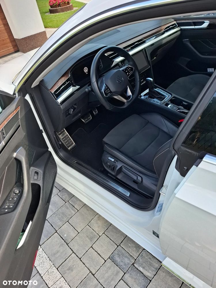 Volkswagen Arteon 2.0 TDI SCR DSG Elegance - 25