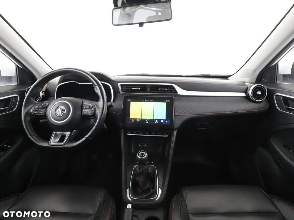 MG ZS ICE 1.5 VTI-tech Luxury - 16