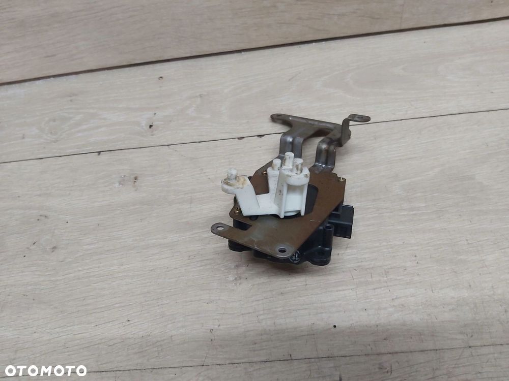 Honda CR-V II RD silniczek nagrzewnicy nawiewu 063700-8950 - 2