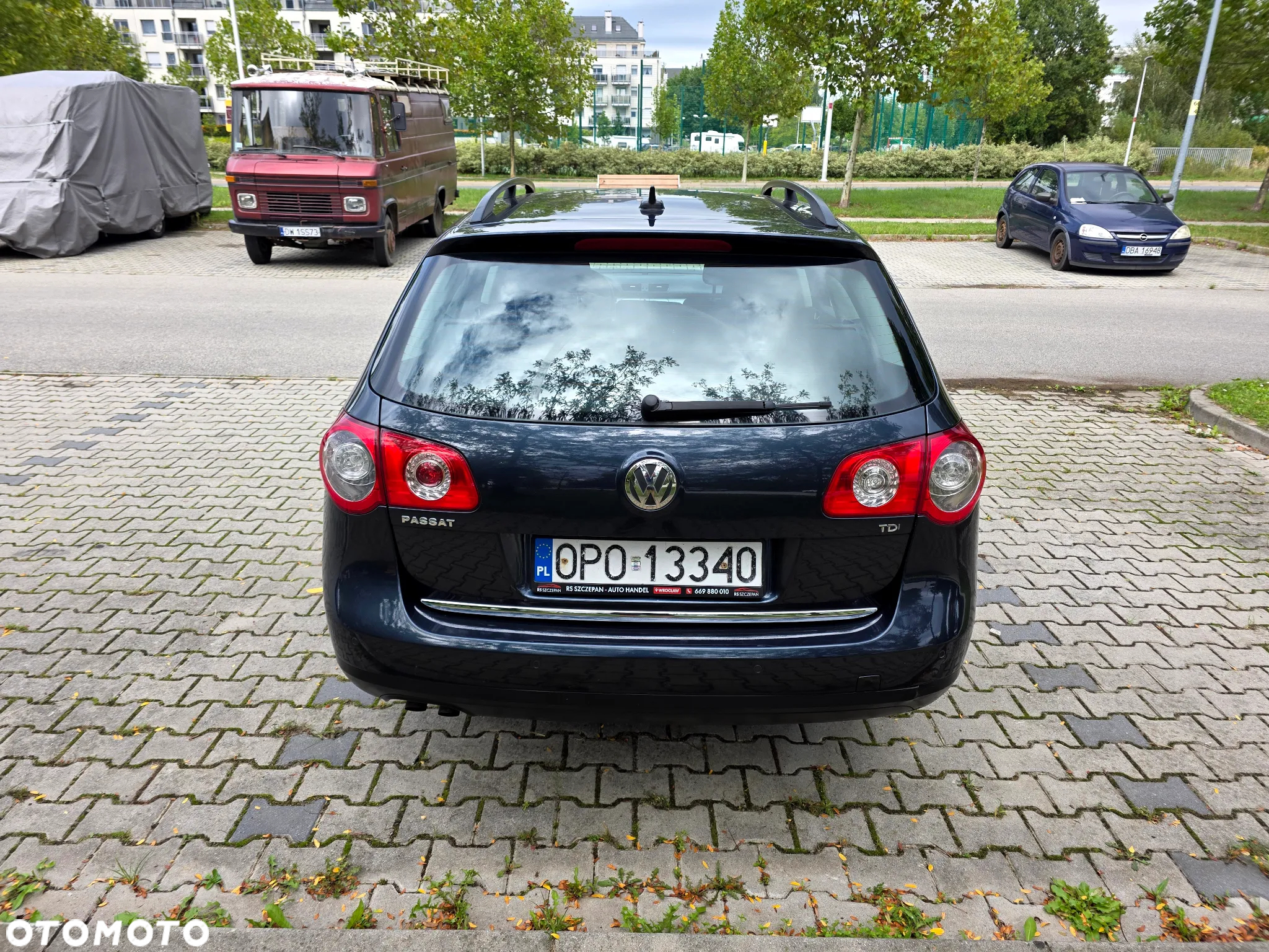 Volkswagen Passat 1.9 TDI Comfortline - 17