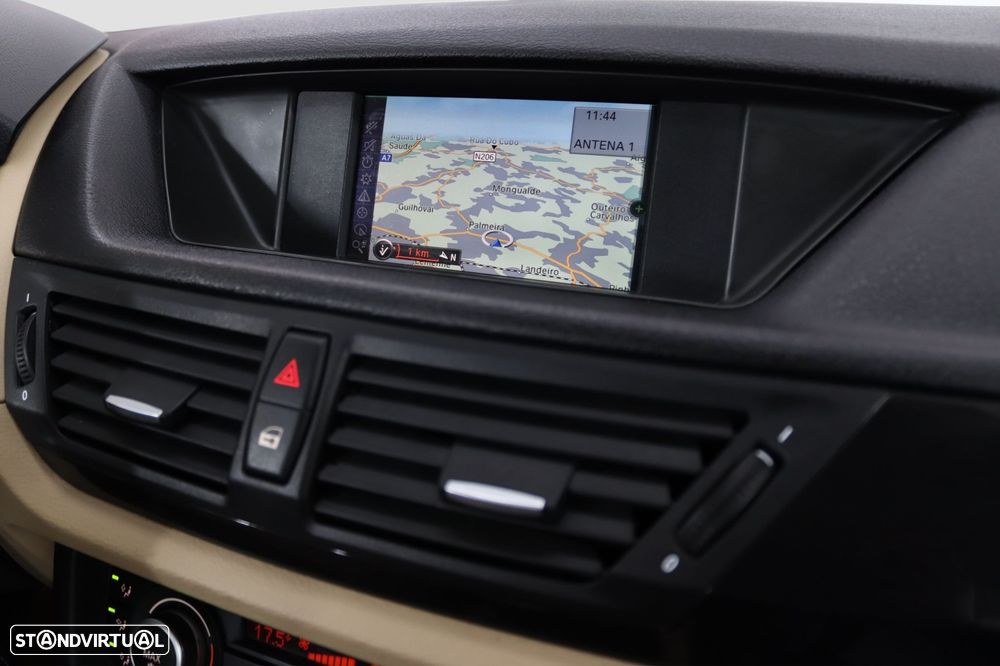 BMW X1 sDrive18d - 6