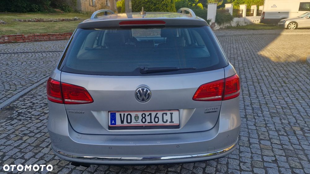 Volkswagen Passat 2.0 TDI 4Motion BlueMotion Technol Business Edition - 10
