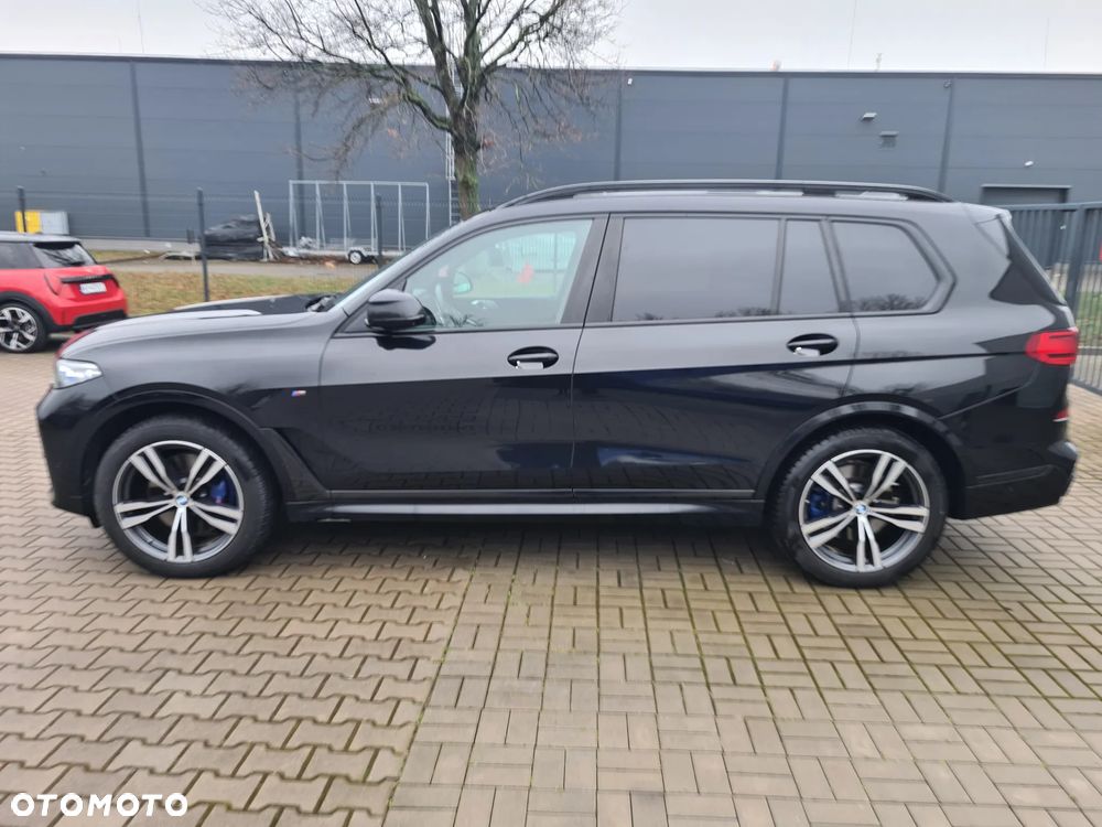 BMW X7 - 11