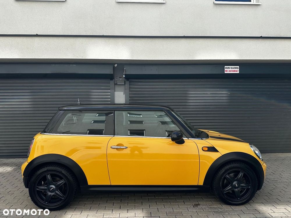 MINI ONE - 18