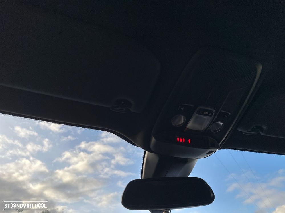 Peugeot 2008 1.2 PureTech Allure Pack - 13