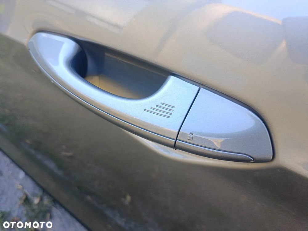 Ford S-Max 2.0 TDCi 4WD Titanium PowerShift - 24