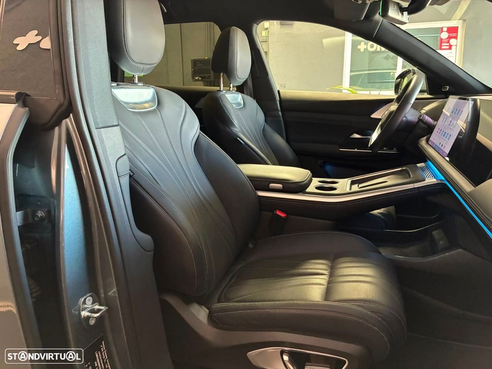 Xpeng G9 78.2 kWh Standard Range - 45