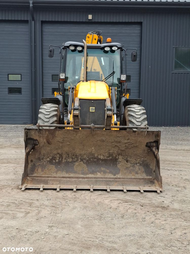 JCB 4 cx - 10