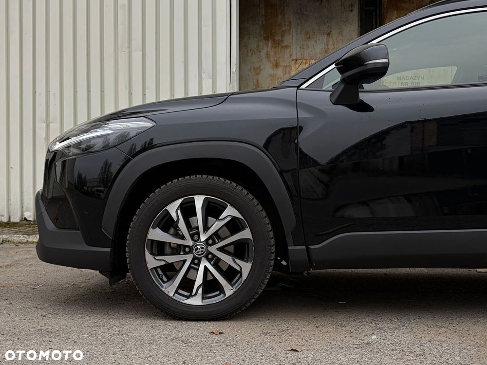 Toyota Corolla Cross - 12
