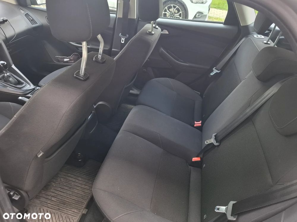Ford Focus 1.5 TDCi ST-Line - 6