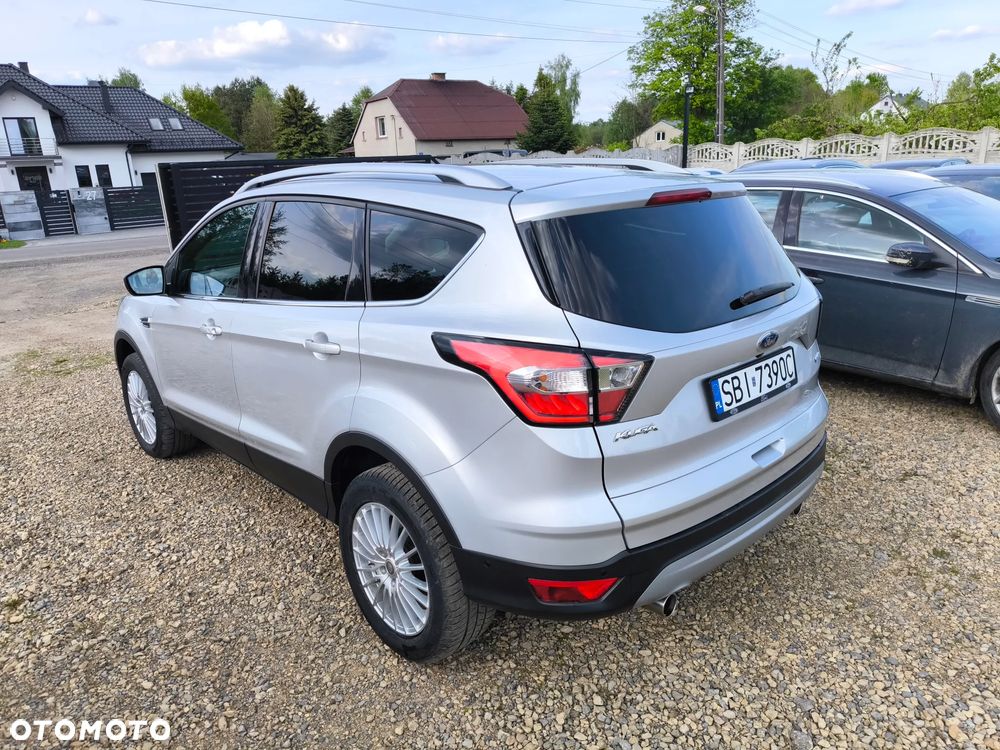 Ford Kuga - 9