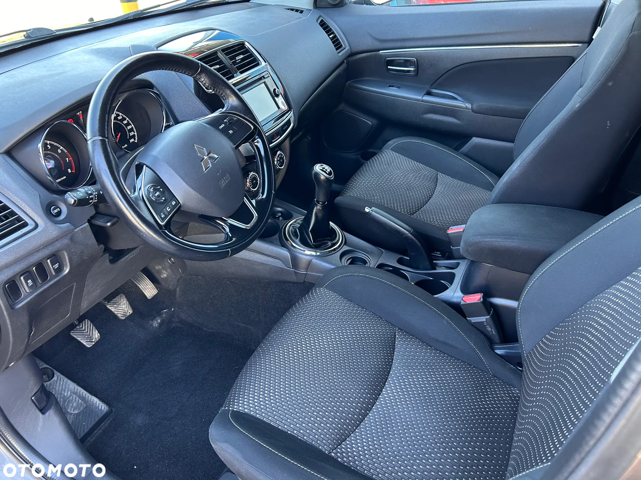 Mitsubishi ASX 1.6 2WD Edition 100 - 29