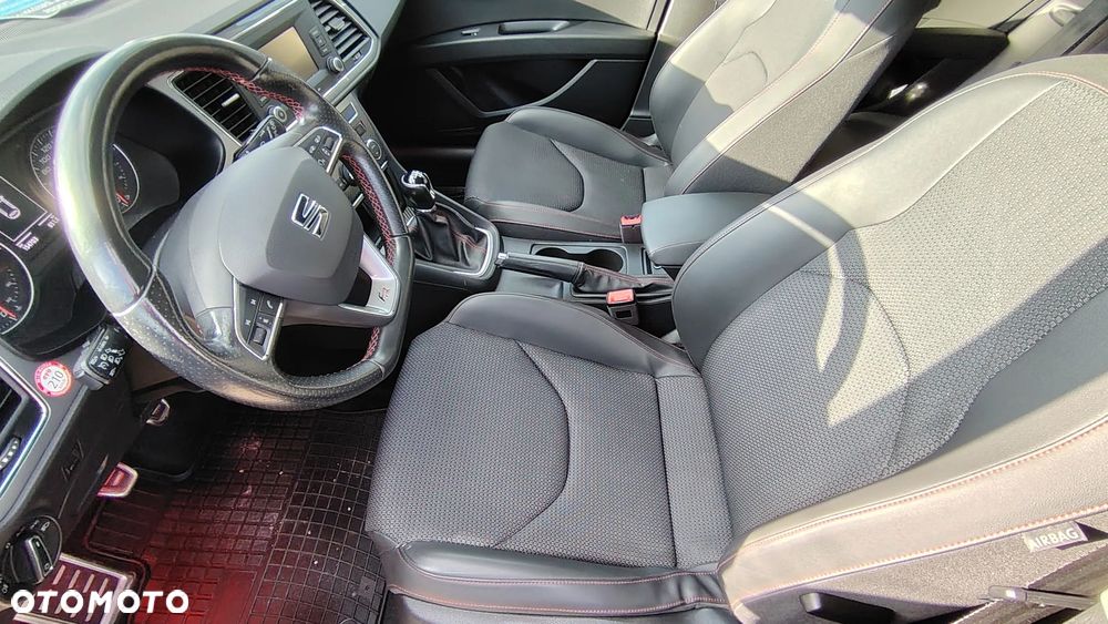 Seat Leon 2.0 TDI FR Black S&S - 21