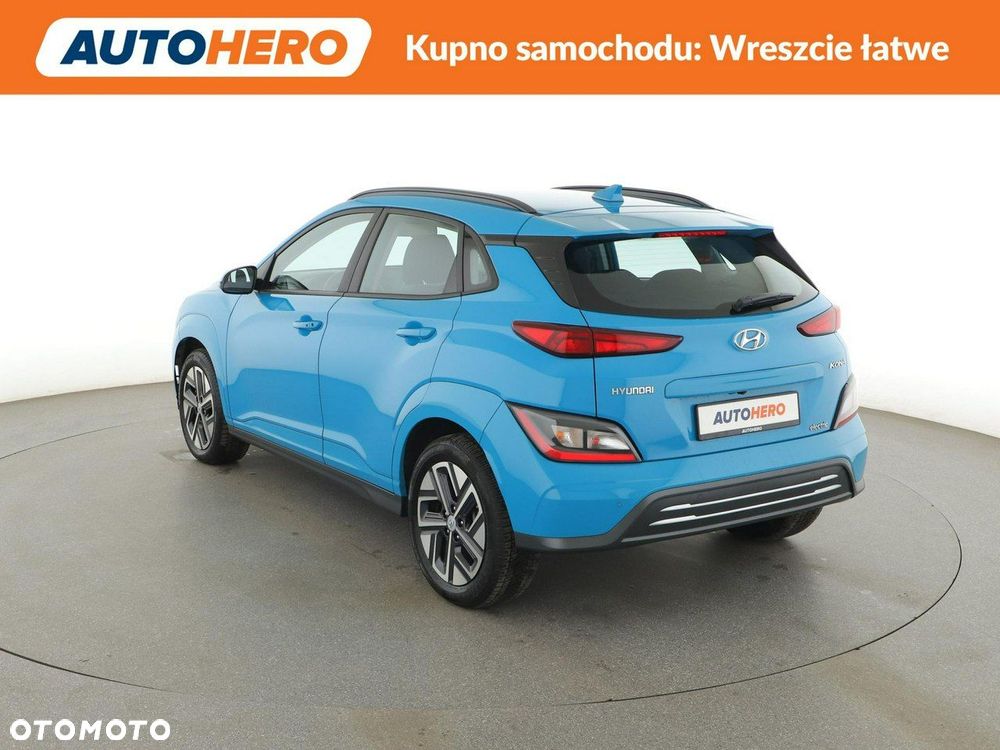 Hyundai Kona Select - 4