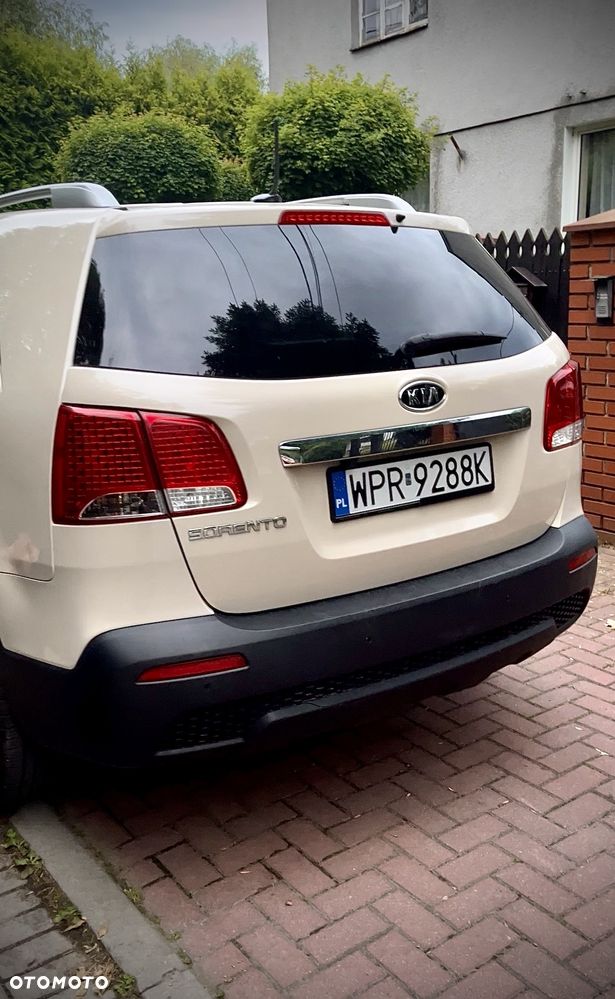 Kia Sorento 2010 photo 4