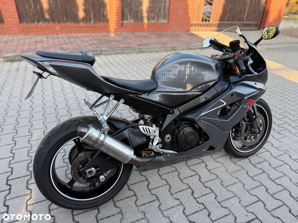 Suzuki GSX-R - 13