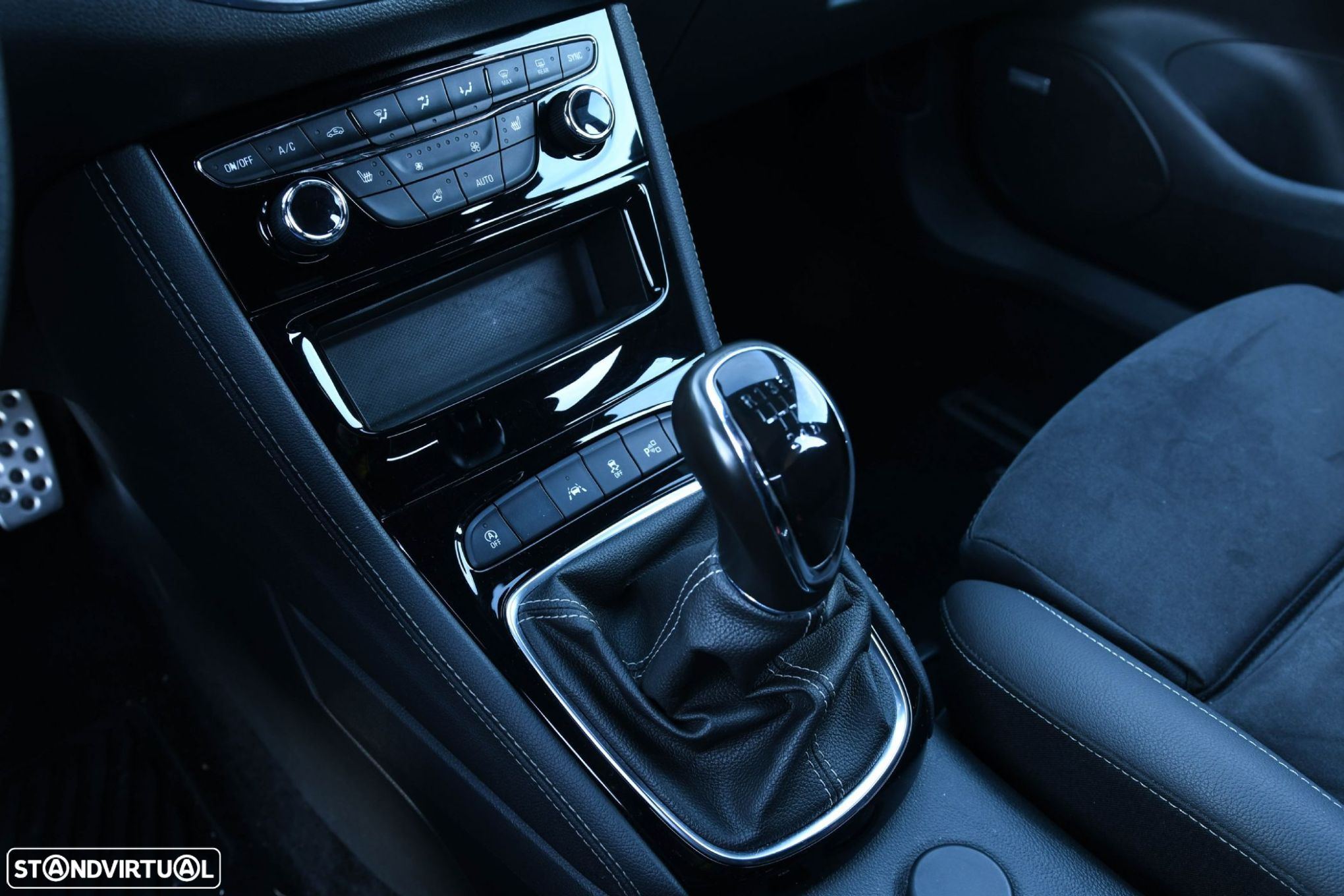 Opel Astra - 32