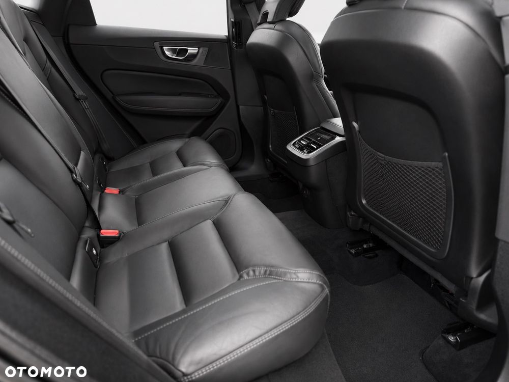 Volvo XC 60 - 23