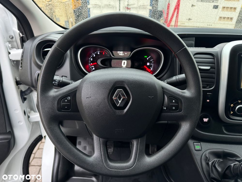 Renault Trafic - 17
