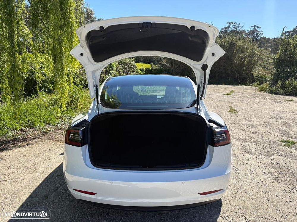 Tesla Model 3 Long Range AWD Dual Motor - 33