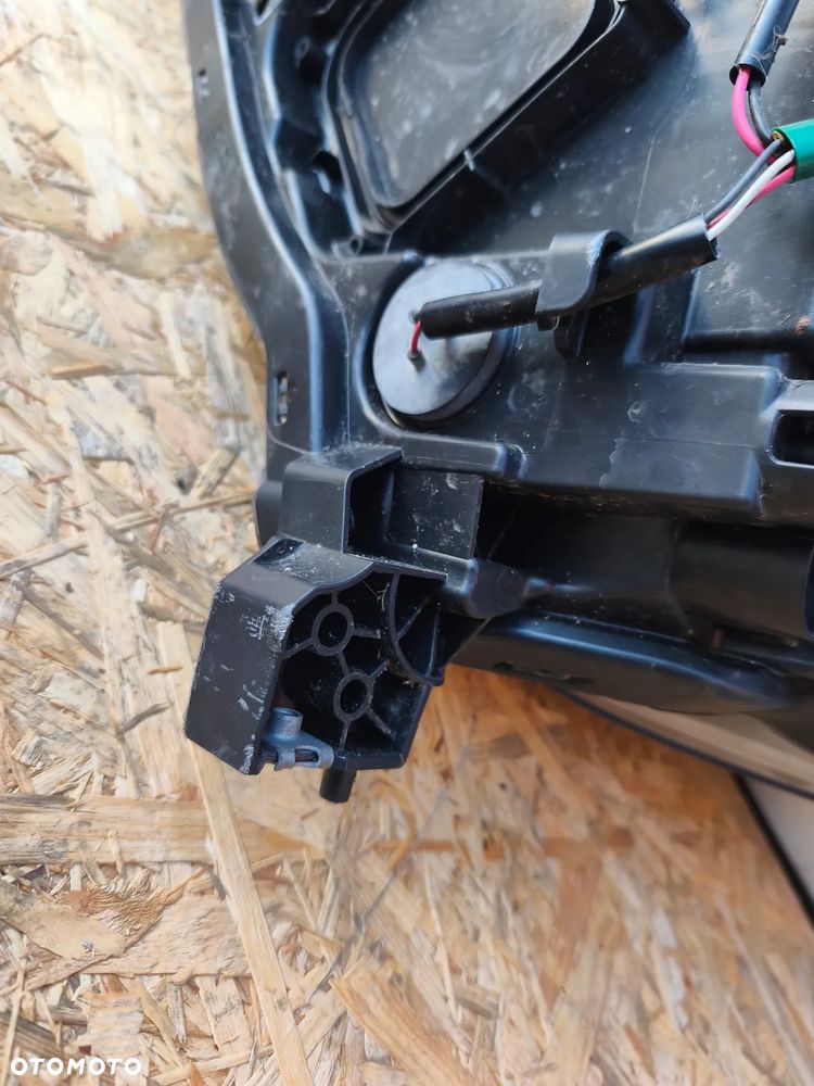 LAMPA PRZÓD PRZEDNIA PRAWA 26010 5SH0A NISSAN LEAF II - 10