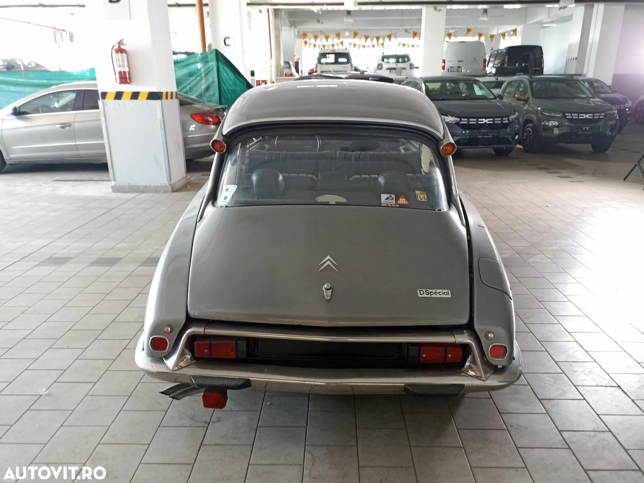 Citroën DS - 6