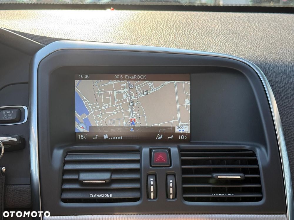 Volvo XC 60 D4 AWD Summum - 20