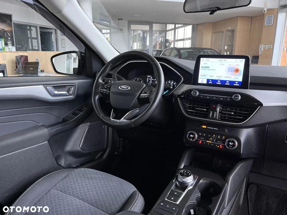 Ford Kuga 2.0 EcoBlue 4x4 TITANIUM X - 24