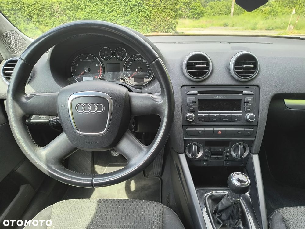 Audi A3 Sportback - 6