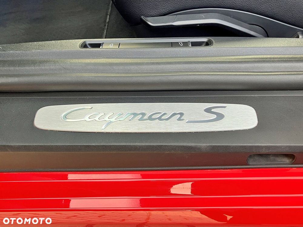 Porsche 718 Cayman - 33