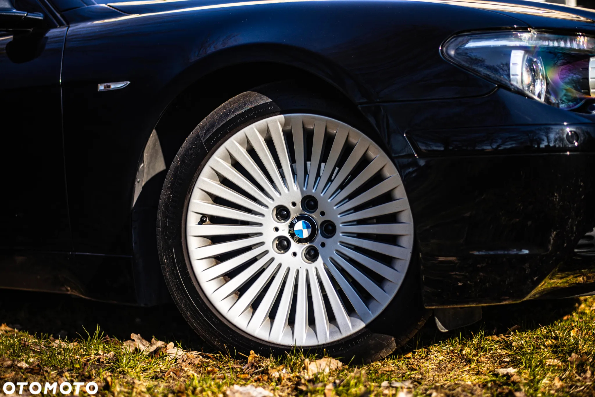 BMW Seria 7 735i - 6